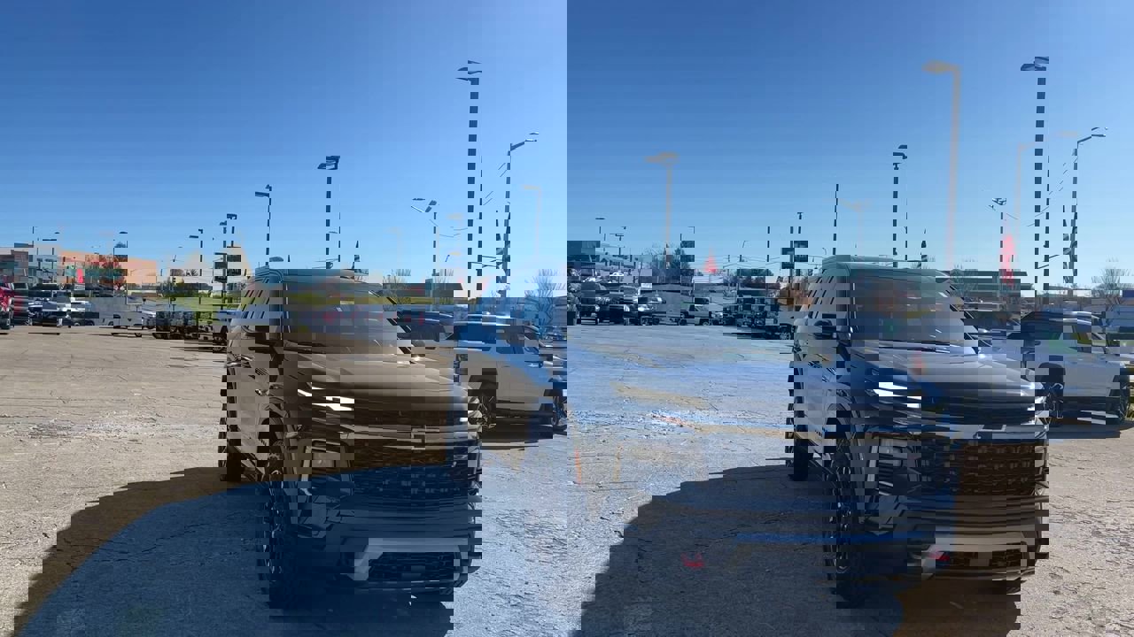 2026 Chevrolet Traverse Z71 photo 2