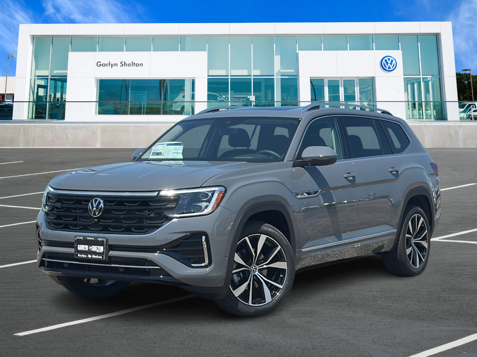 2026 Volkswagen Atlas SEL Premium R-Line's photo