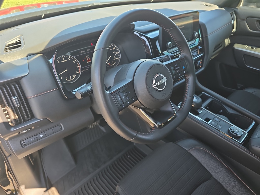 2024 Nissan Pathfinder Rock Creek photo 15
