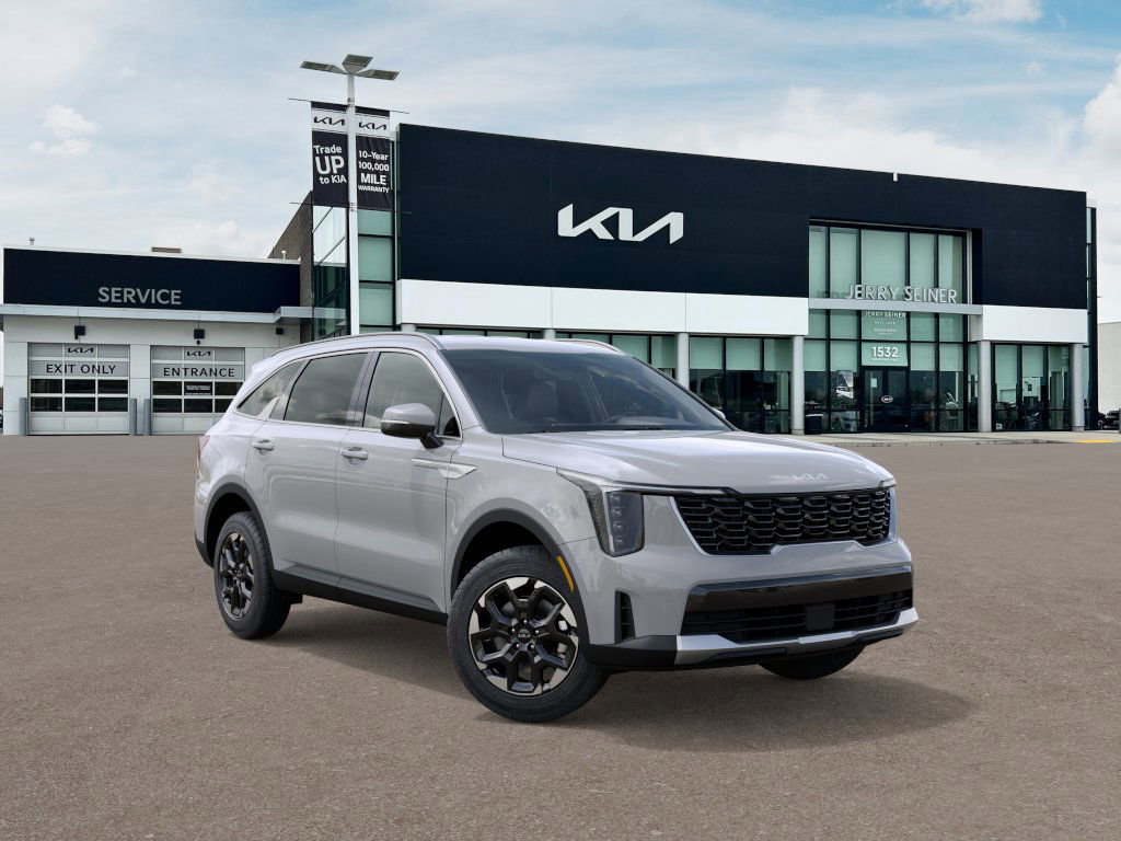 2025 Kia Sorento S photo 4