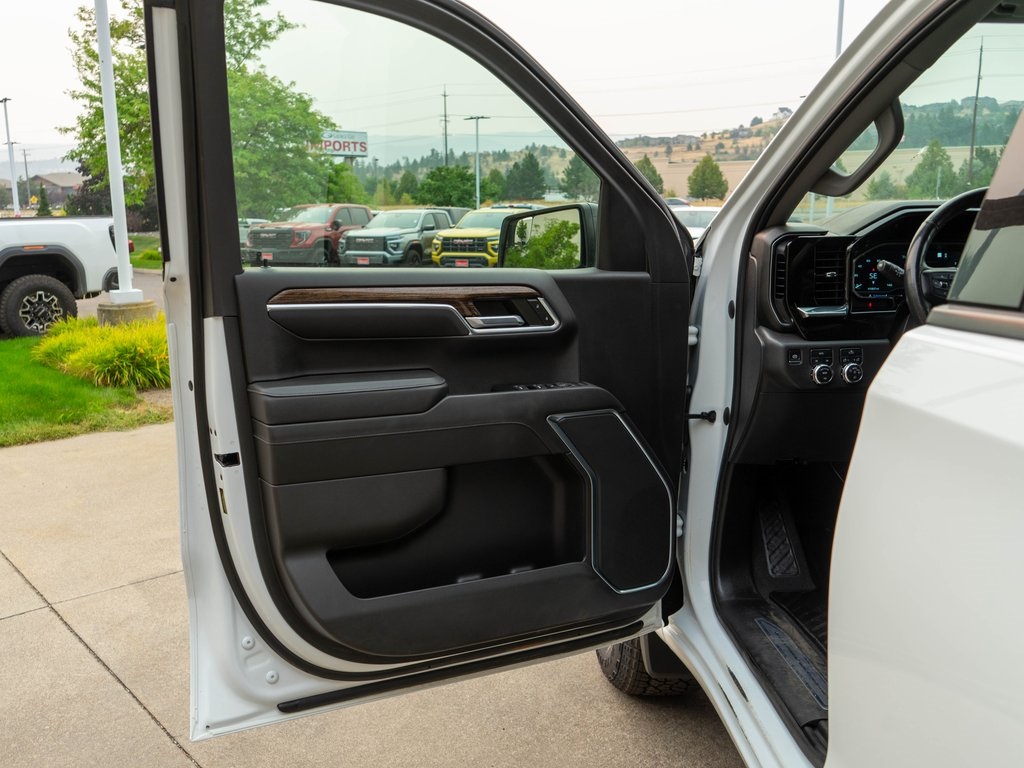 2022 Gmc Sierra 1500 Elevation photo 13