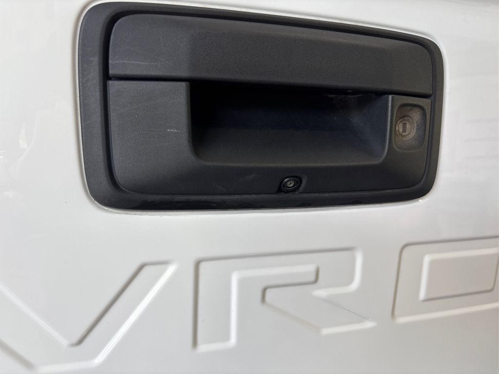 2022 Chevrolet Colorado Work Truck photo 15