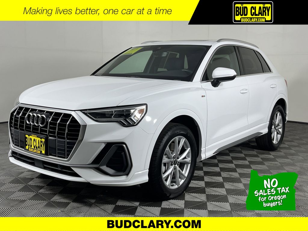 2024 Audi Q3 S Line Premium's photo