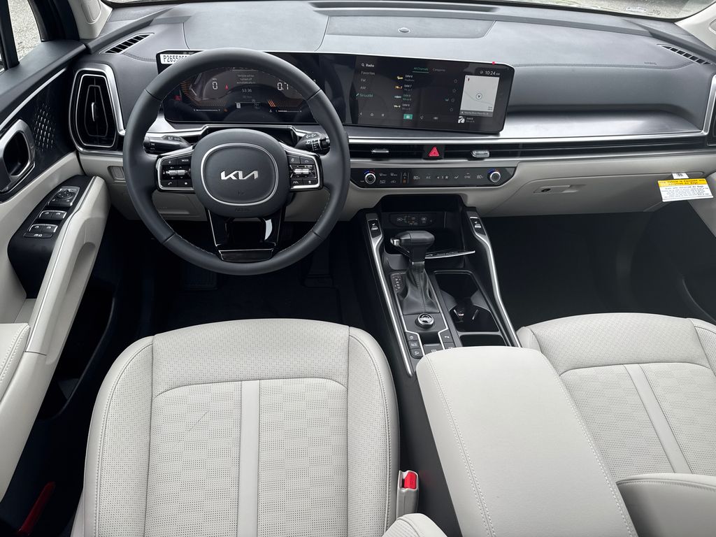 2025 Kia Sorento S photo 21