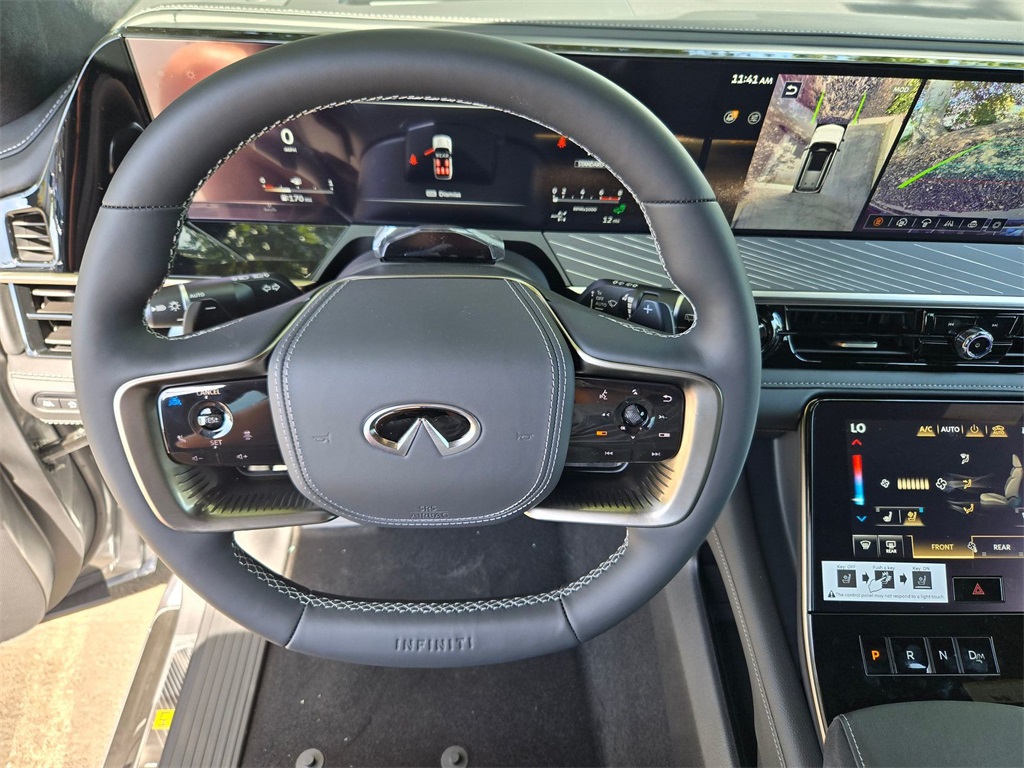 2026 Infiniti QX80 photo 10