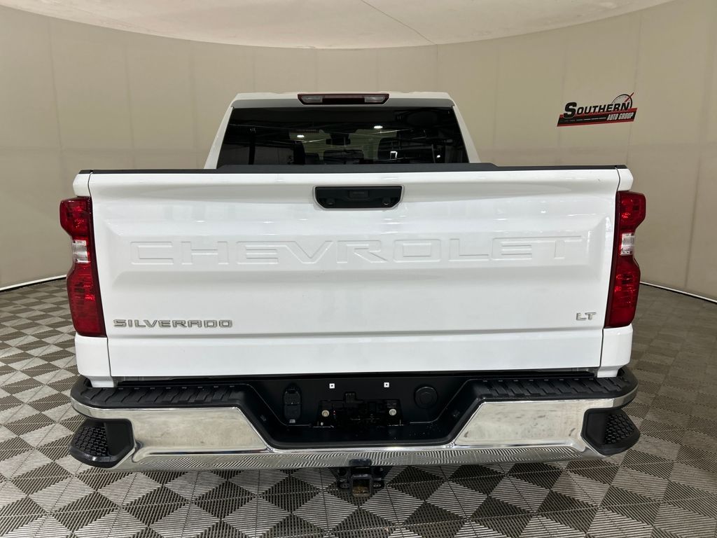 2025 Chevrolet Silverado 1500 LT photo 4