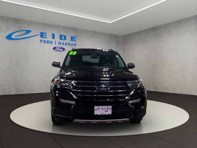 2023 Ford Explorer XLT photo 2