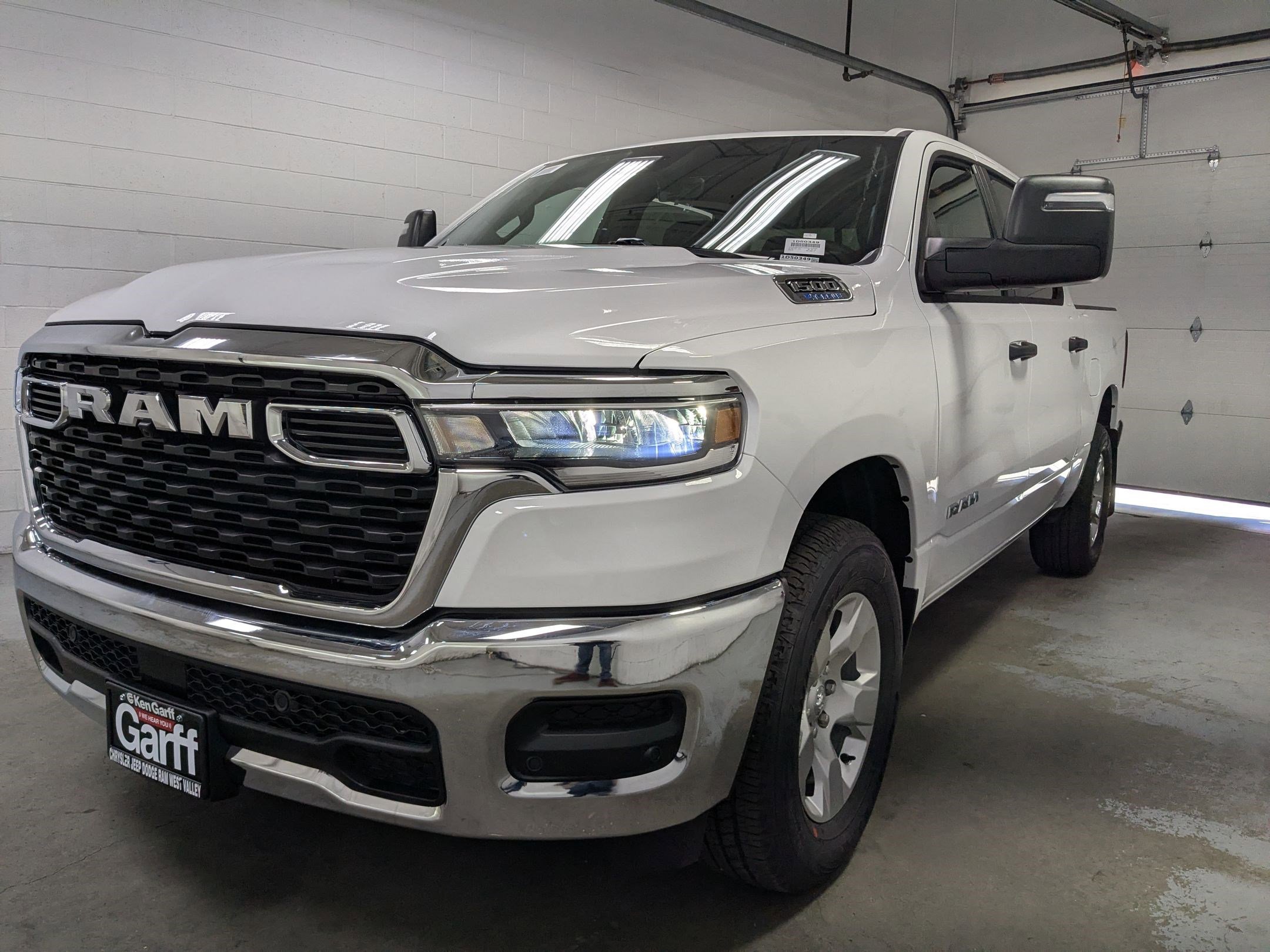 2025 Ram 1500 Tradesman photo 7