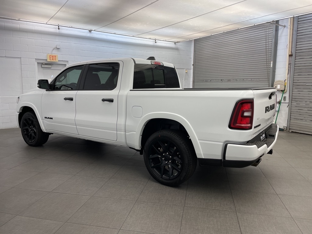 2025 Ram 1500 Laramie photo 5