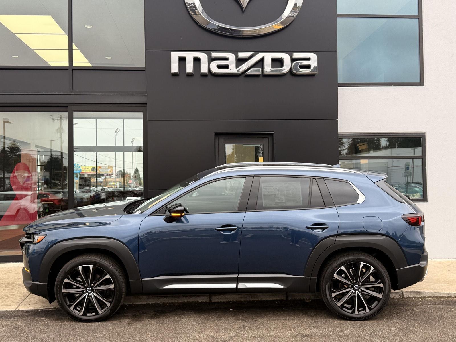 2025 Mazda CX-50 Premium Plus's photo