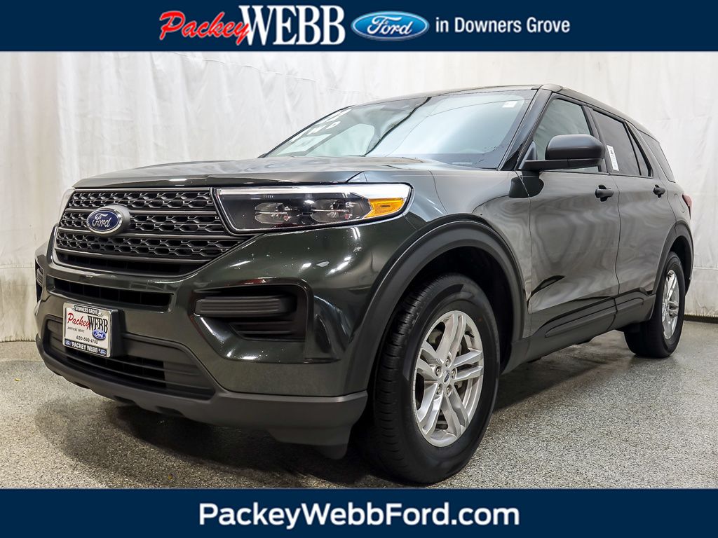2022 Ford Explorer Base's photo