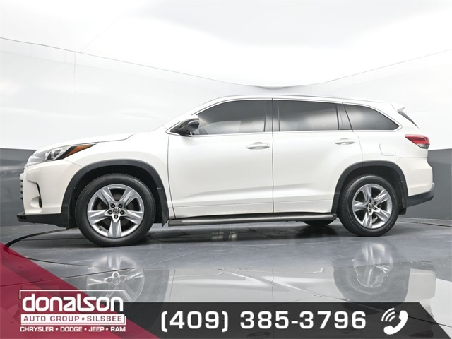 2017 Toyota Highlander Limited photo 13