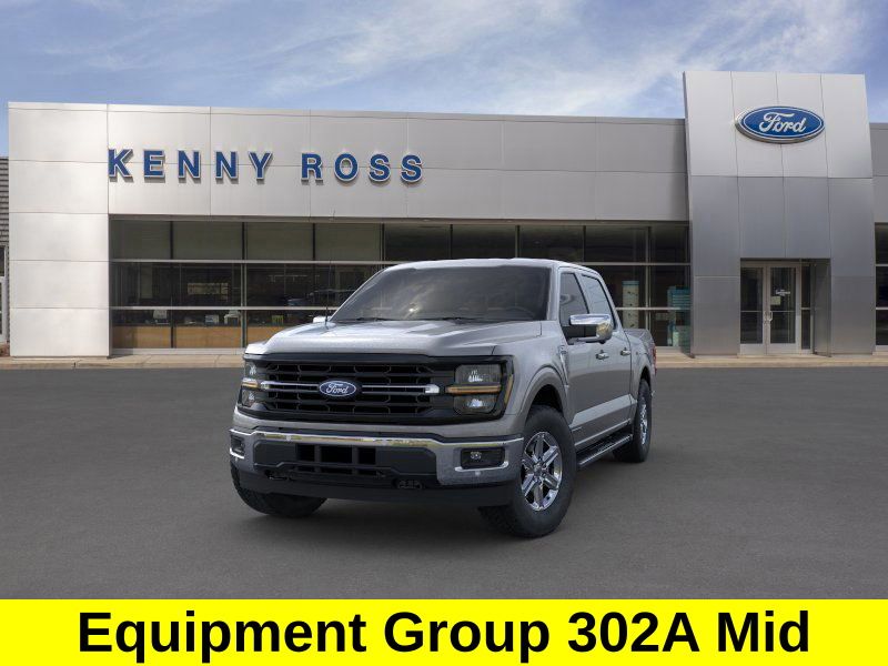 2025 Ford F-150 XLT photo 3