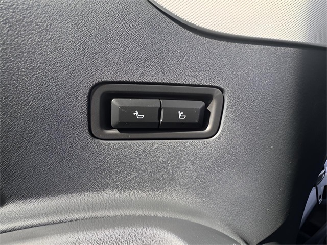 2025 Ford Expedition MAX XLT photo 35