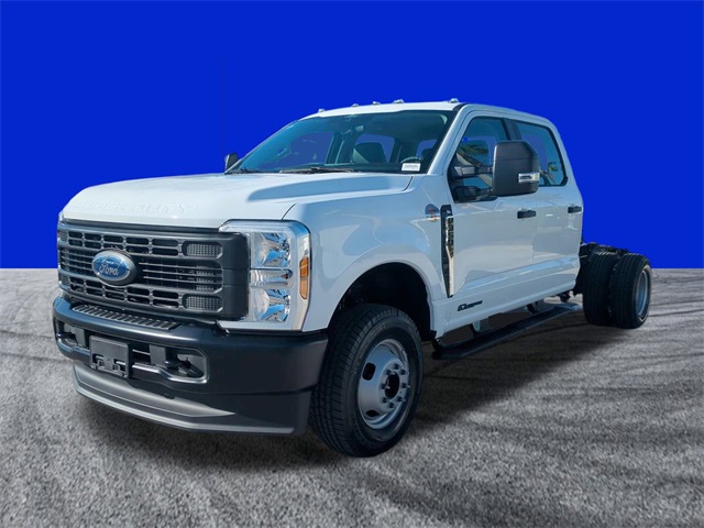2026 Ford F-350 photo 8