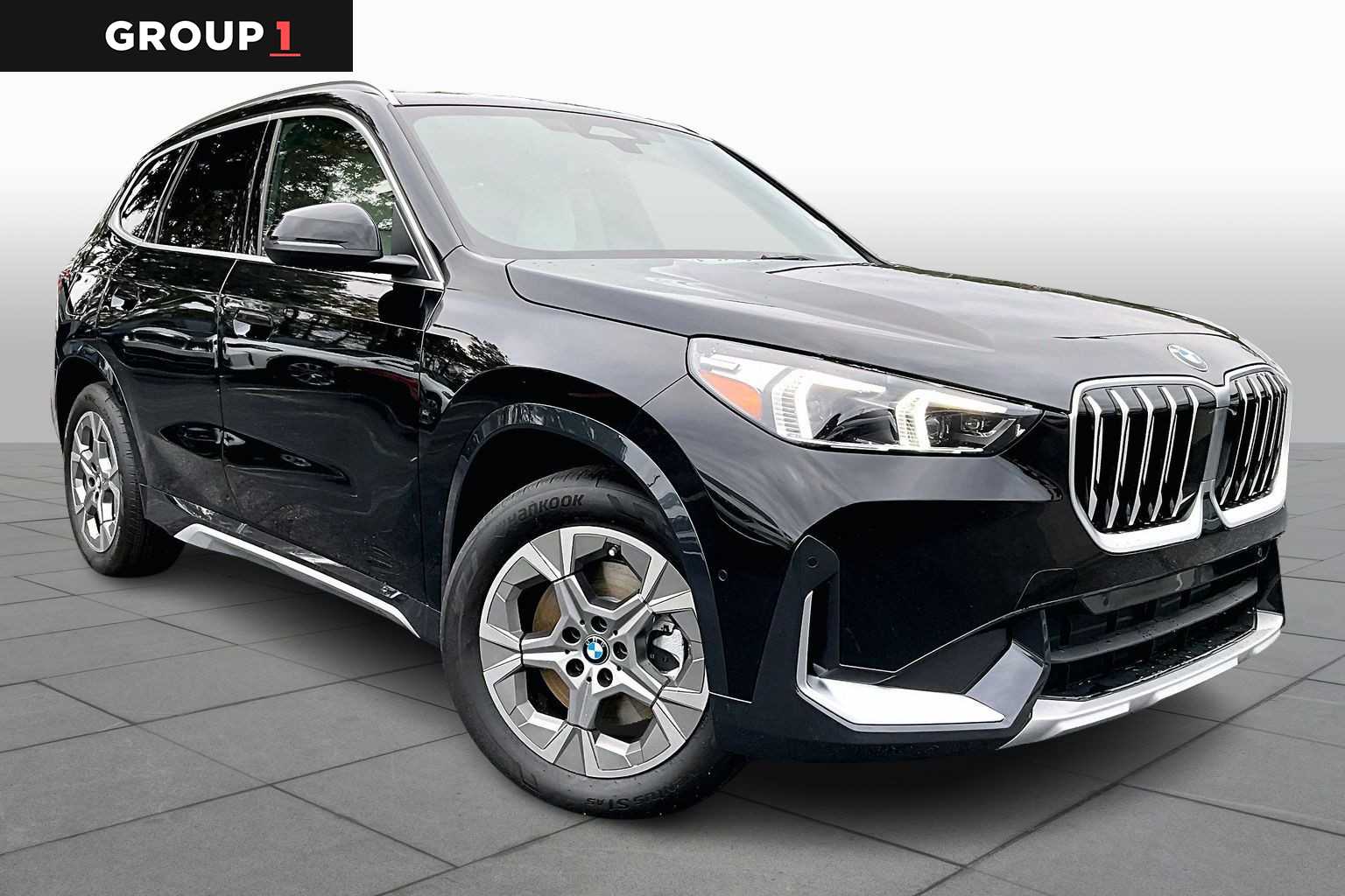 2026 BMW X1 28i's photo