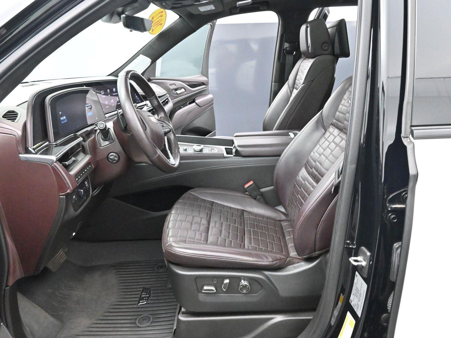 2022 Cadillac Escalade Sport Platinum photo 14