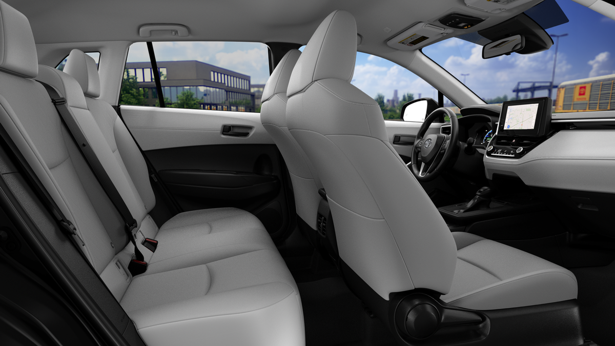 2026 Toyota Corolla Cross LE photo 15