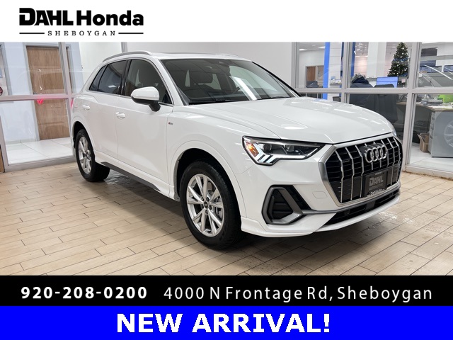 2025 Audi Q3 S Line Premium's photo