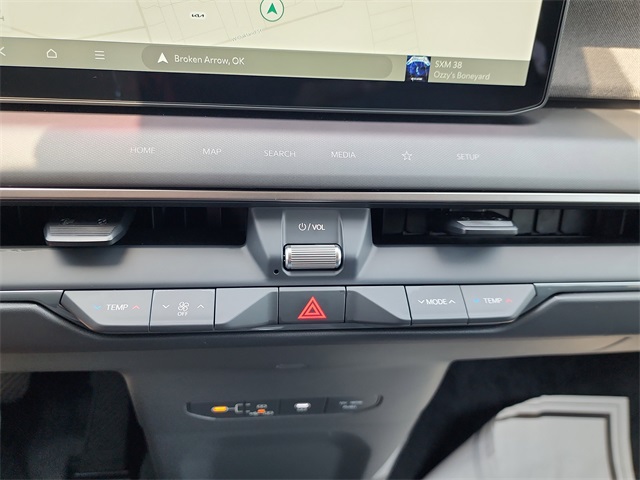 2026 Kia EV9 Light Long Range photo 19