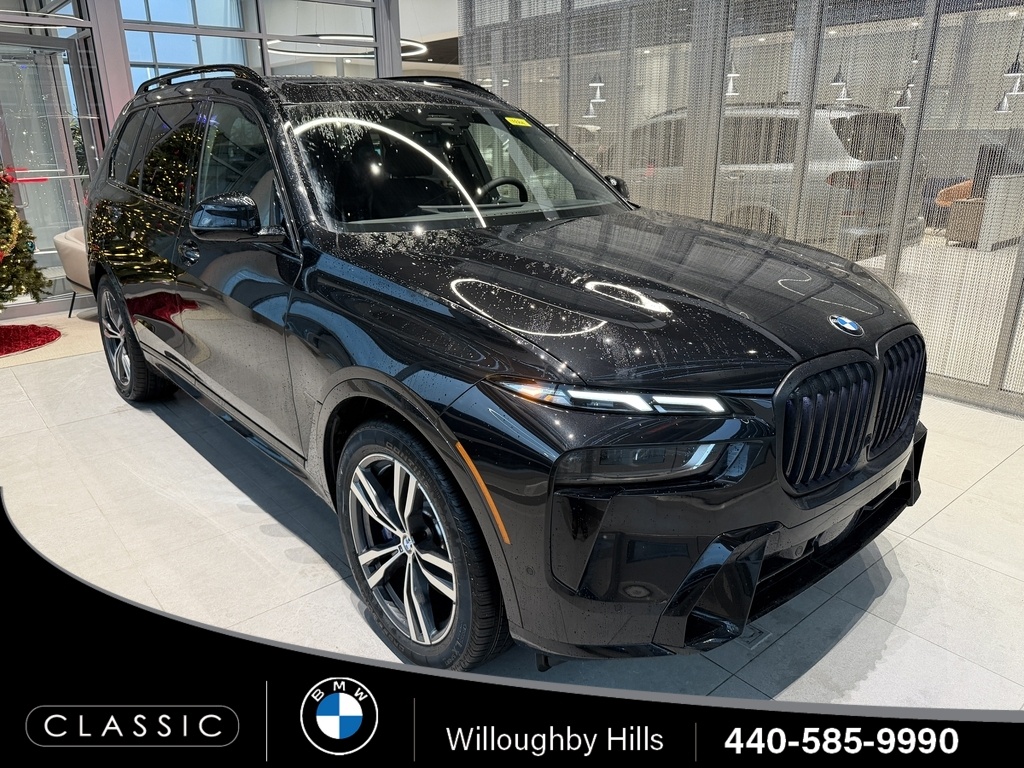 2026 BMW X7 40i's photo