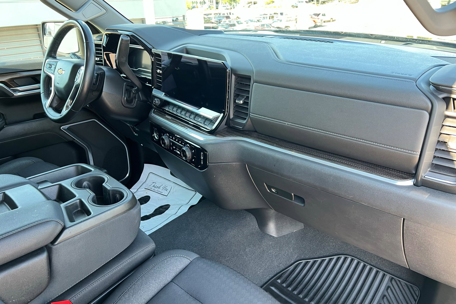 2022 Chevrolet Silverado 1500 LT photo 21