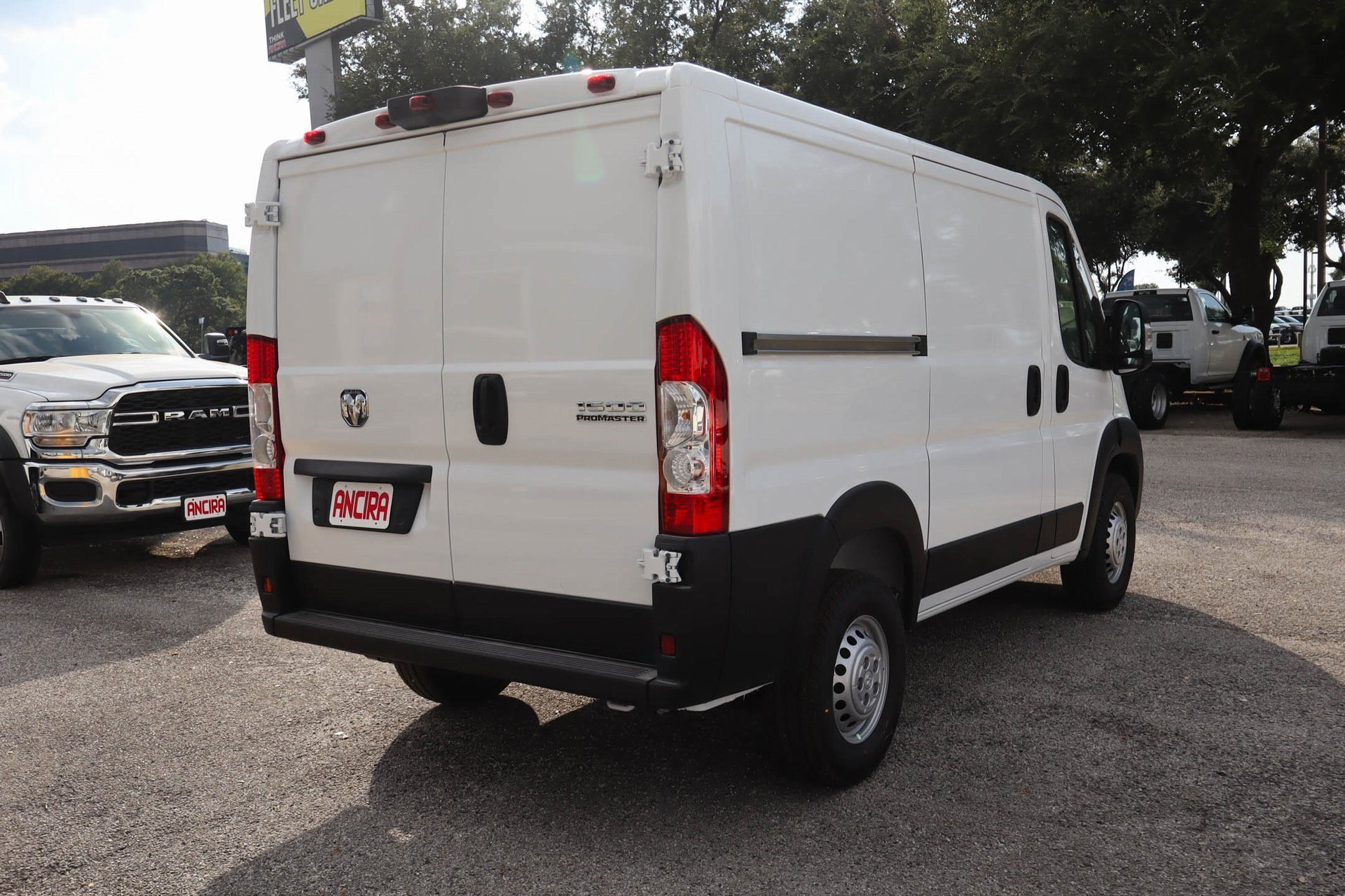 2026 Ram ProMaster 1500 photo 5