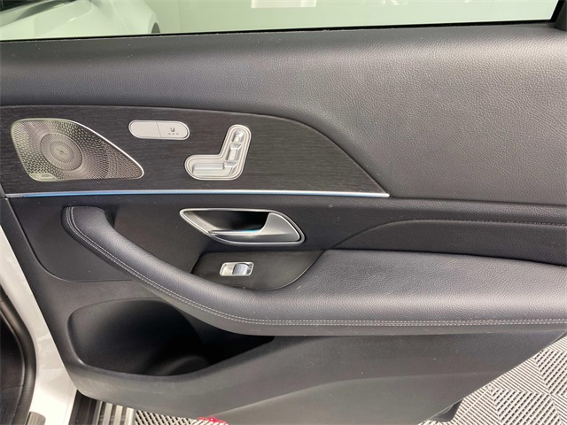 2022 Mercedes Benz GLS 450 4MATIC photo 23