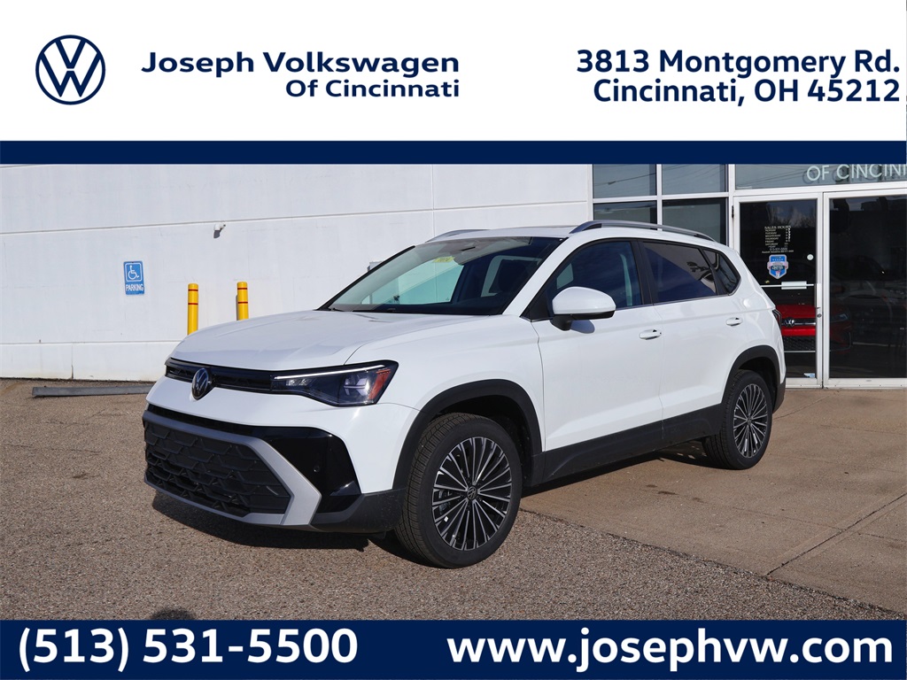 2026 Volkswagen Taos SE's photo