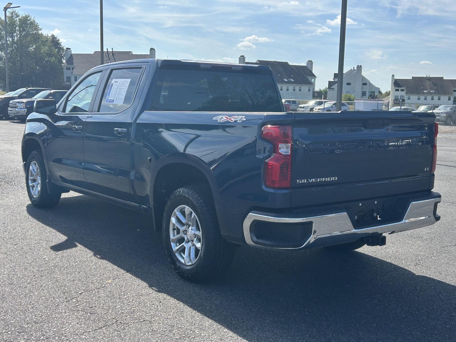 2023 Chevrolet Silverado 1500 LT photo 5
