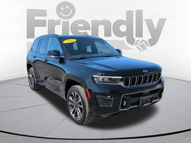 2022 Jeep Grand Cherokee Overland photo 3