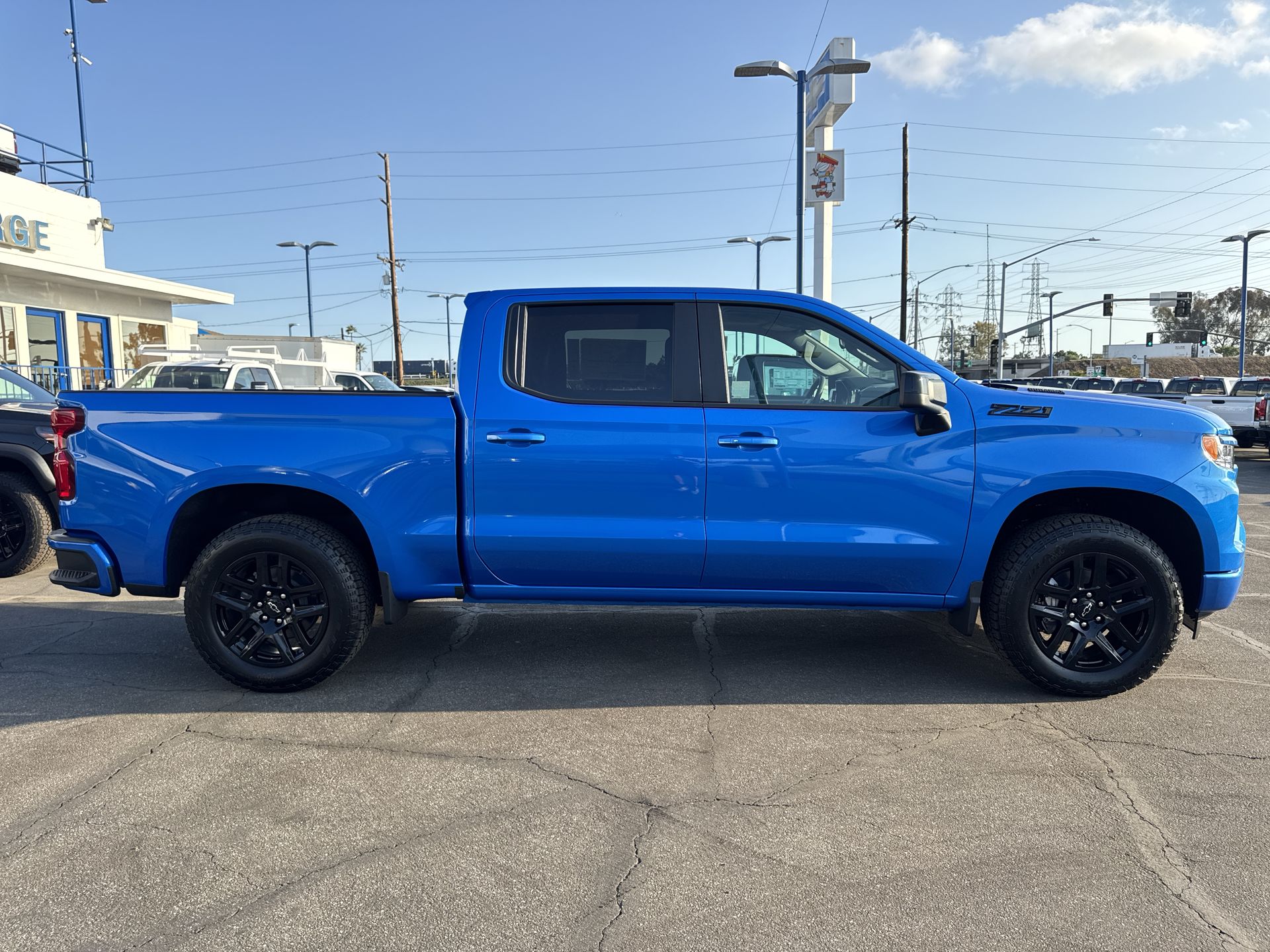 2026 Chevrolet Silverado 1500 RST photo 4