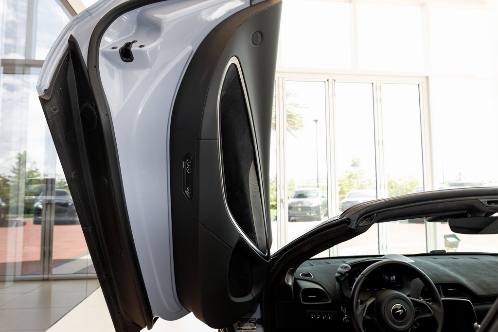 2025 Mclaren ARTURA Spider photo 25