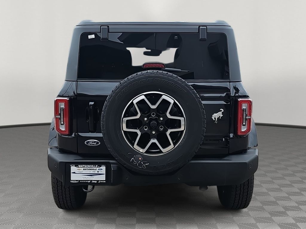 2025 Ford Bronco Outer Banks photo 4