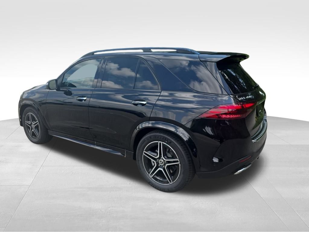 2026 Mercedes Benz GLE 450 4MATIC photo 2