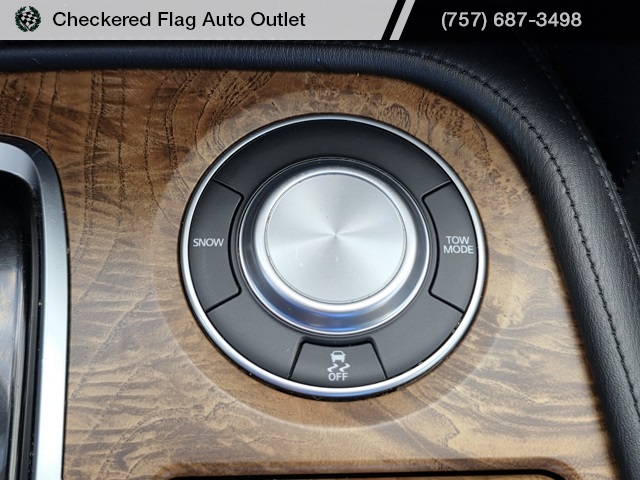 2021 Nissan Armada SL photo 31
