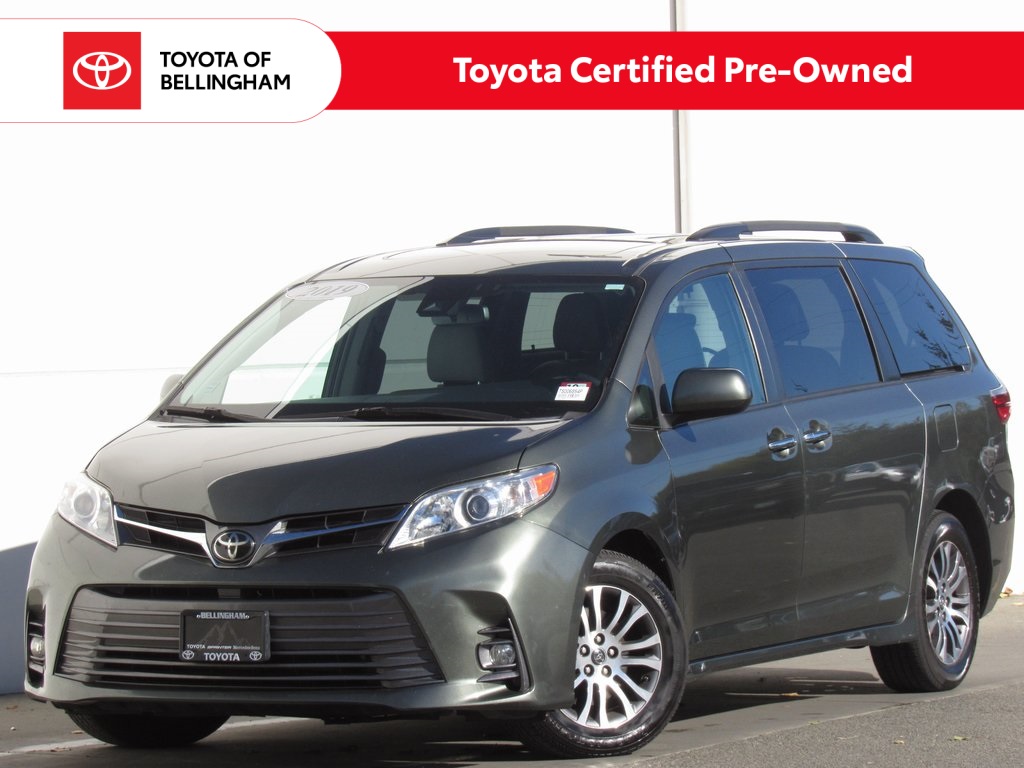 2019 Toyota Sienna XLE