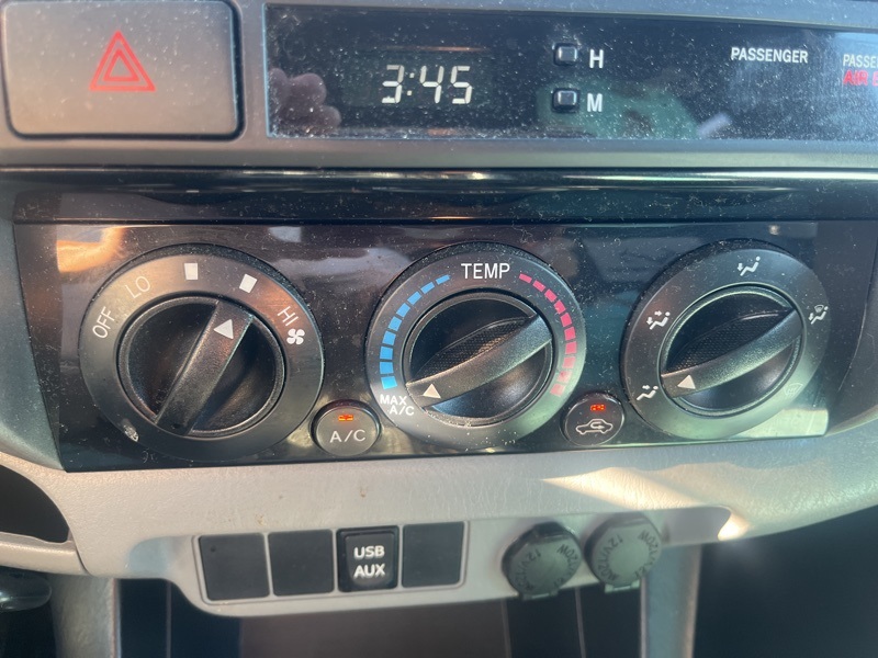 2013 Toyota Tacoma PreRunner photo 18