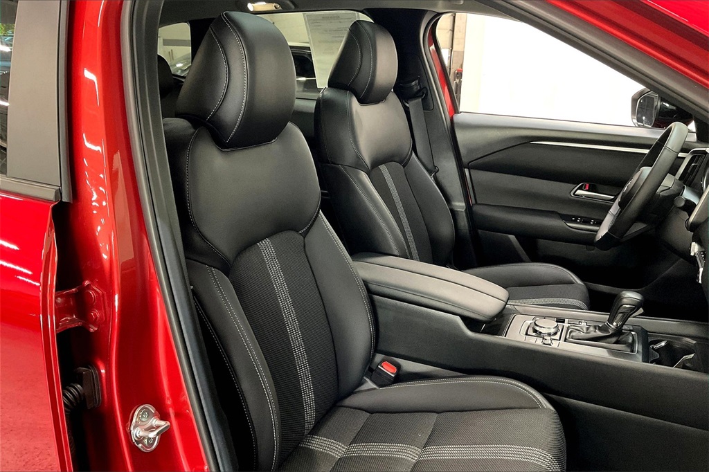 2025 Mazda CX-50 2.5 S Premium photo 5
