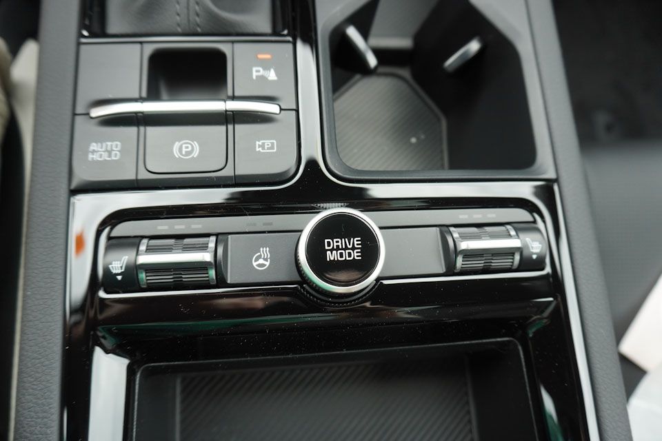 2025 Kia K5 GT-Line photo 15