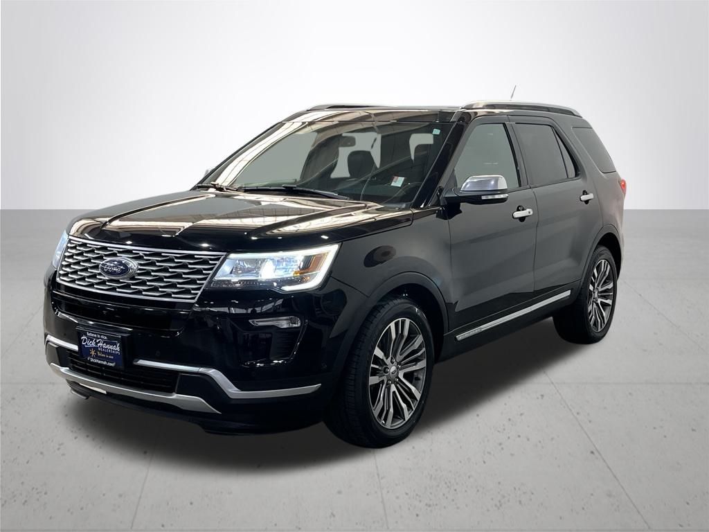 2018 Ford Explorer Platinum photo 2