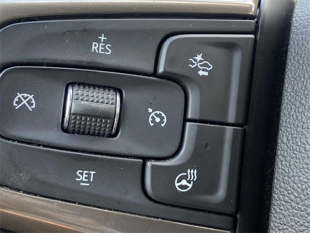 2024 Chevrolet Silverado 2500HD High Country photo 17