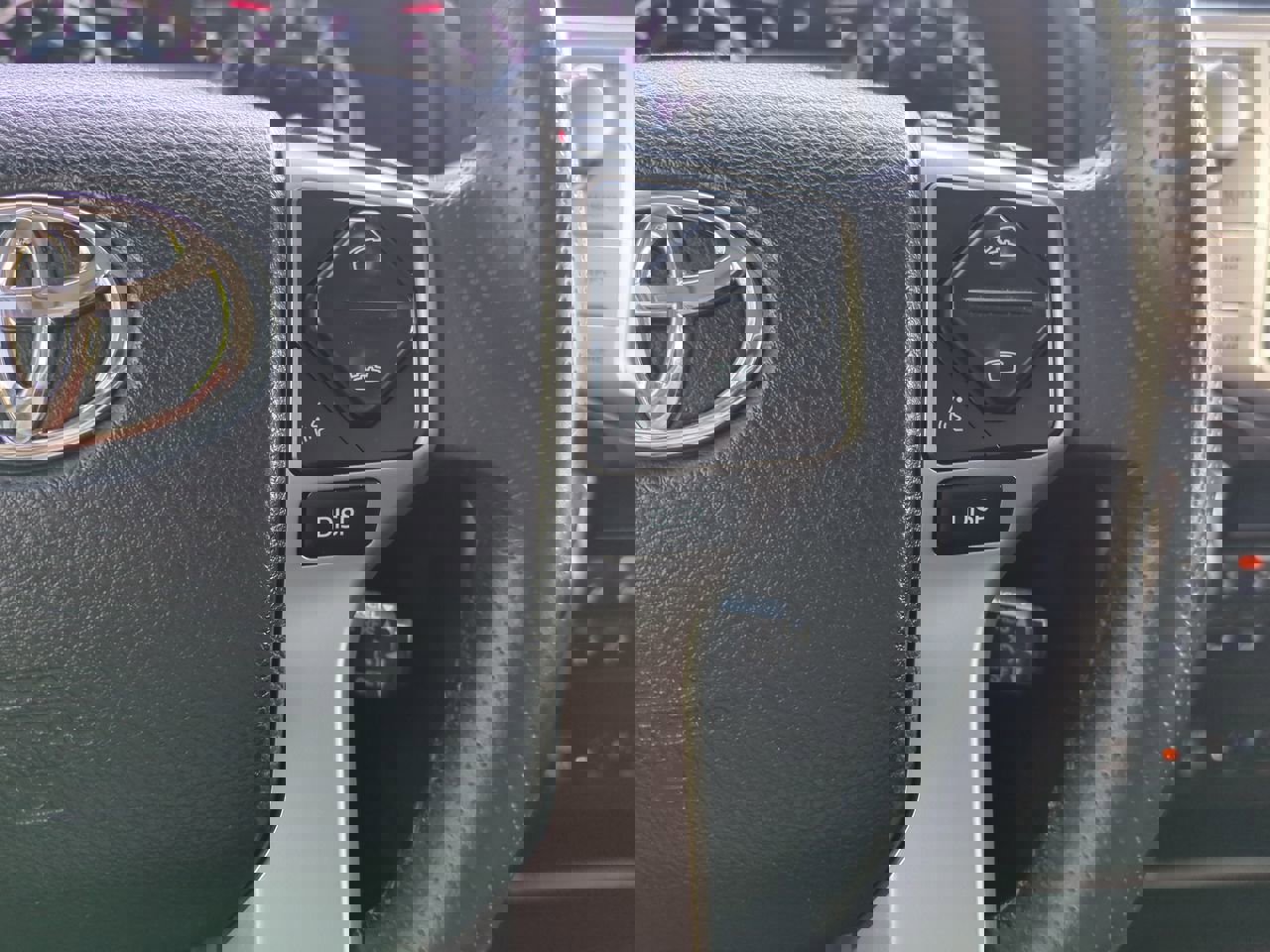 2018 Toyota 4Runner Limited photo 27