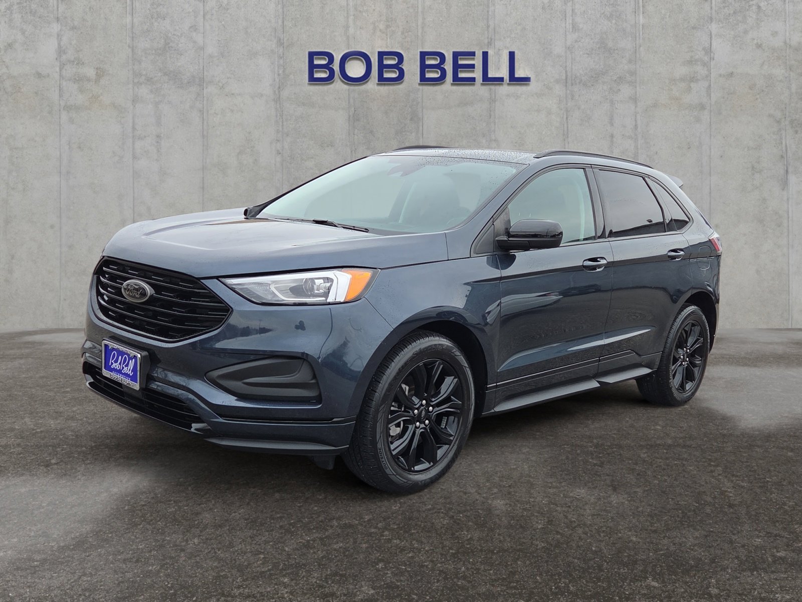 2022 Ford Edge SE's photo