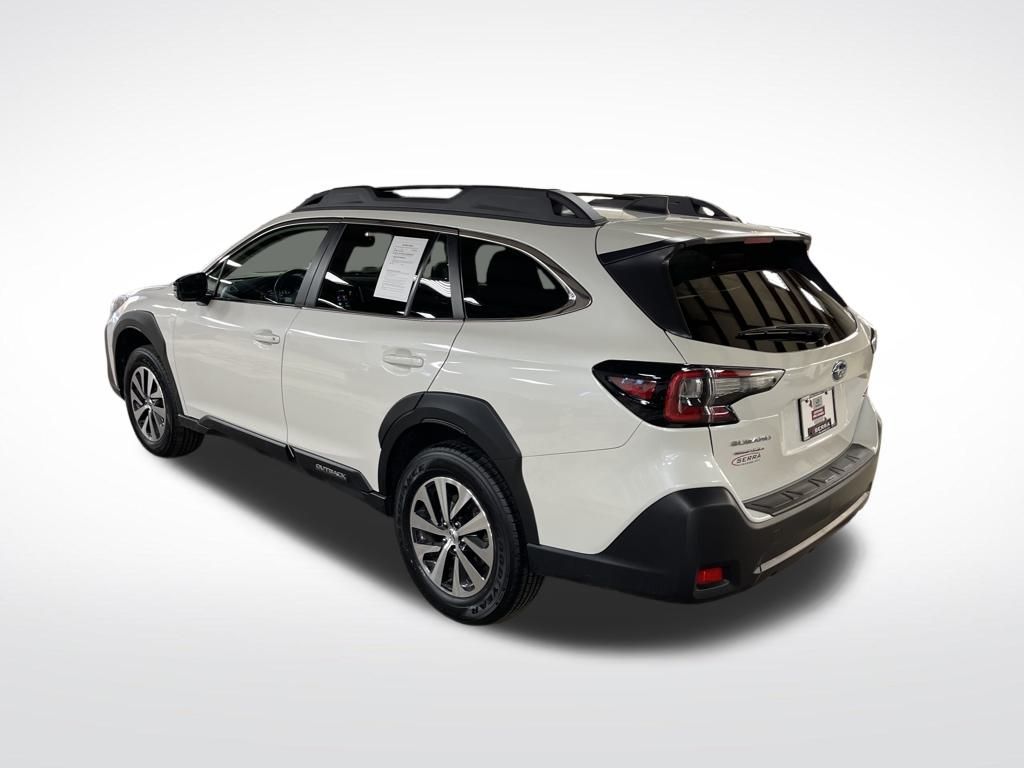2024 Subaru Outback Premium photo 3