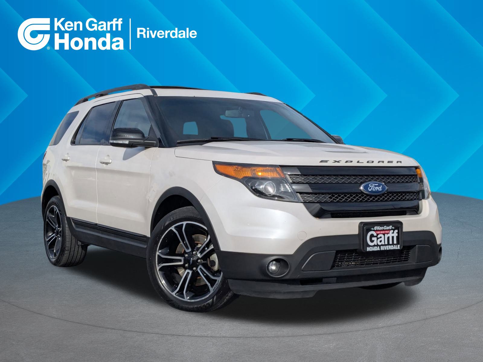 2015 Ford Explorer Sport's photo