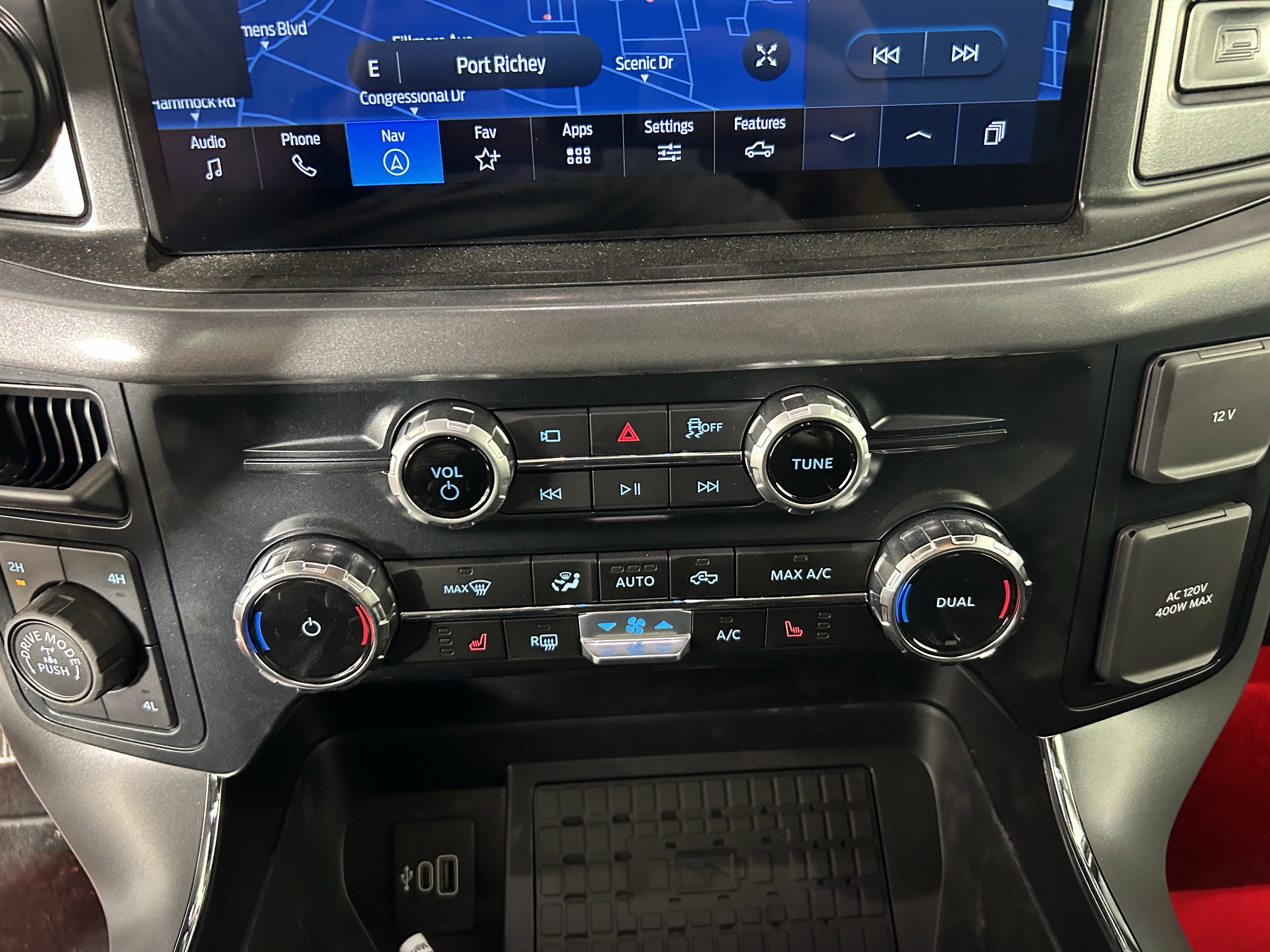 2025 Ford F-150 XLT photo 20
