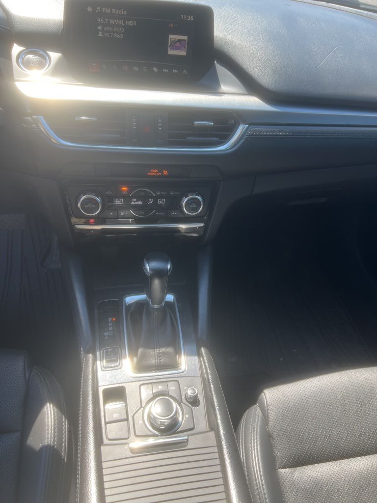 2016 Mazda Mazda6 Touring photo 8