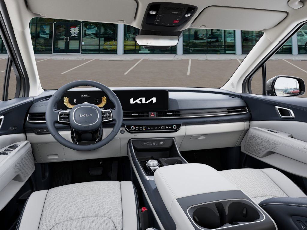 2026 Kia Carnival EX photo 9