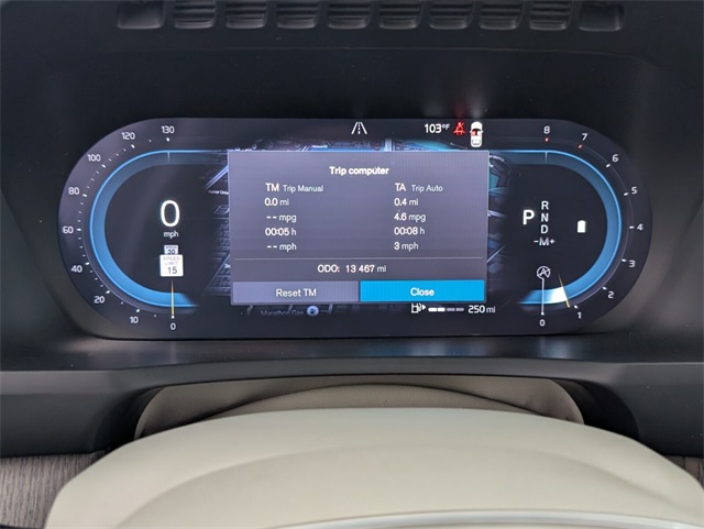 2024 Volvo XC90 B5 Plus photo 24